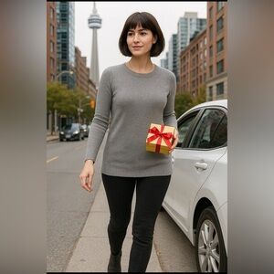 NWT Fashion Nova Suede Finish leggings / pants. Wear casual or  fancy !